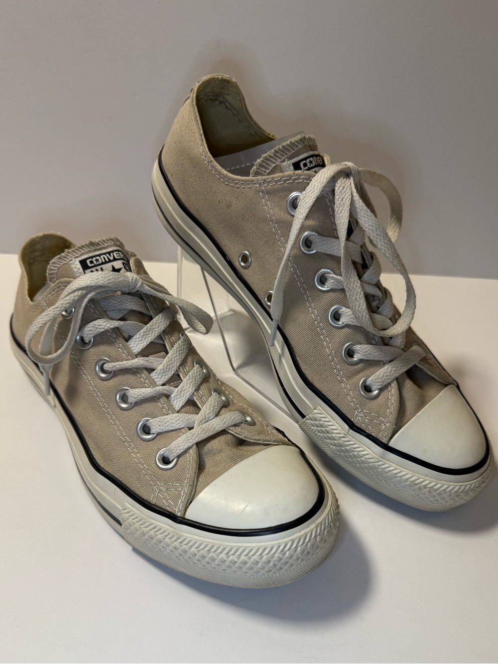Converse Low Top Canvas Sneakers in Beige and White